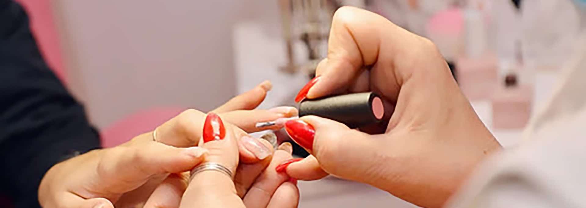 nail